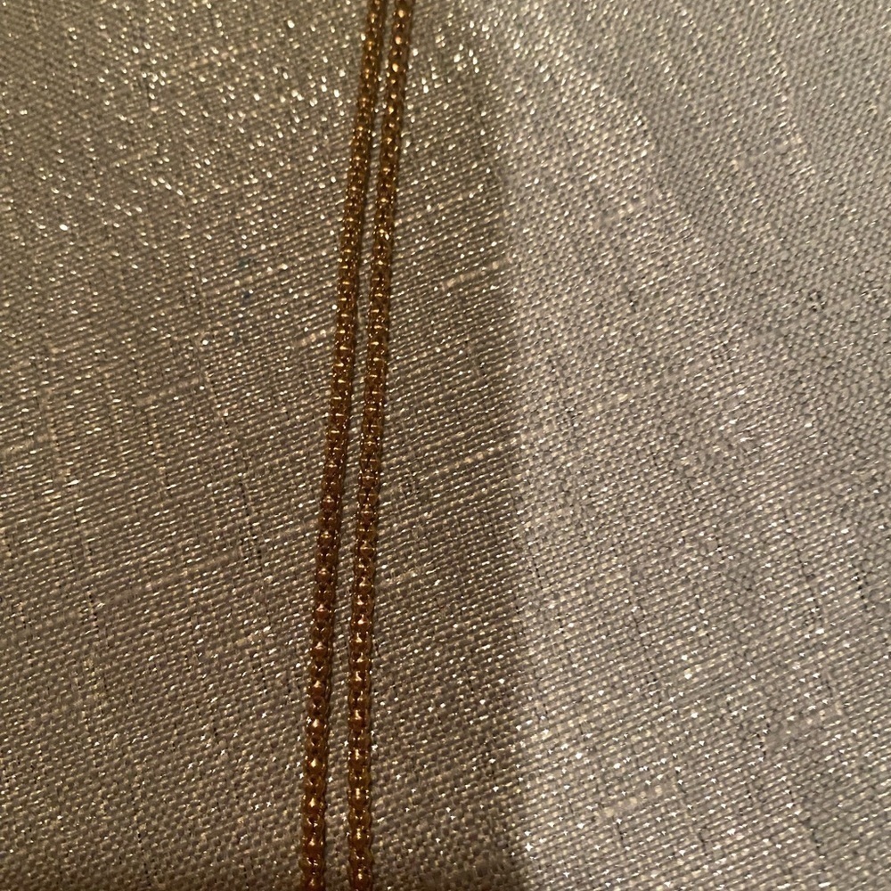 BETSEY JOHNSON BLUE & GREEN SPIDER PENDANT ON  GOLD-TONE  CHAIN - Picture 3 of 5